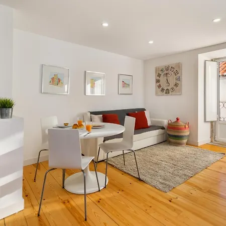 Apartment Whome Martim Moniz Studio Lisbon