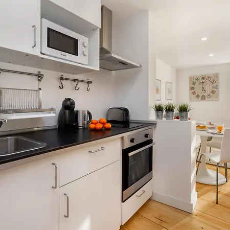 Whome Martim Moniz Studio Apartment Lisbon
